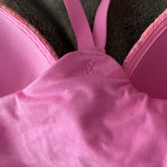 Victoria’s Secret - Picture 7 of 11